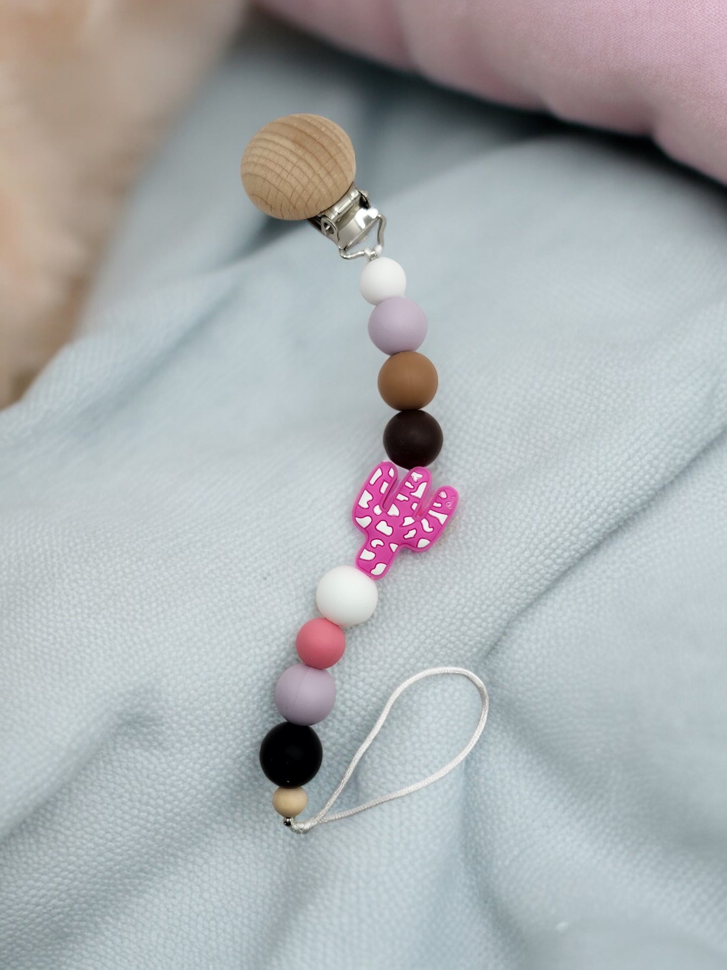 Focal Bead Pacifier Clip