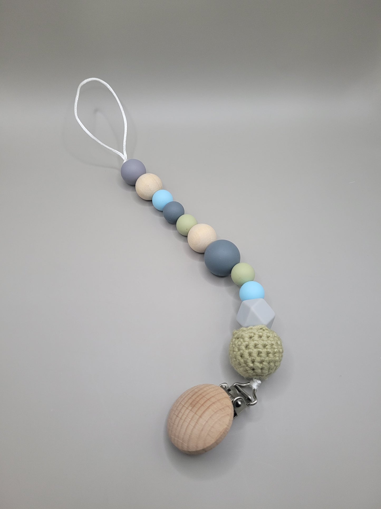 Regular 9 Inch Pacifier Clip