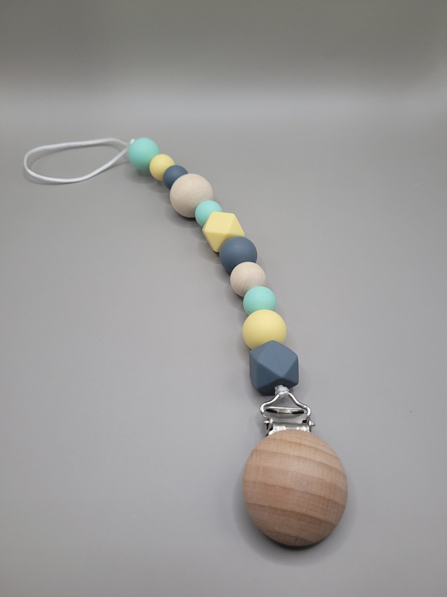 Regular 9 Inch Pacifier Clip