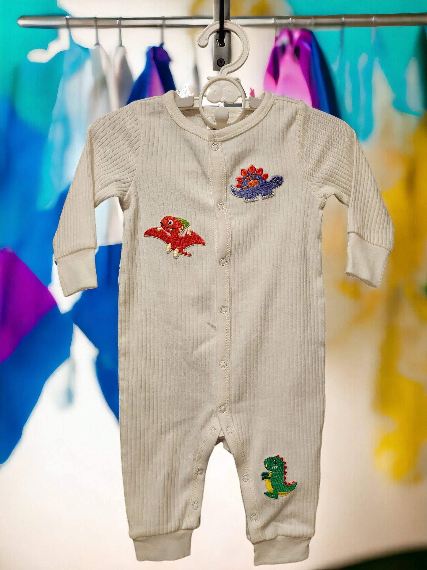 Button Suit
