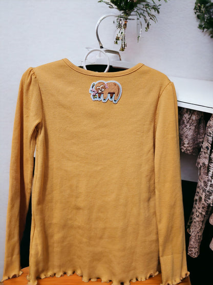 Mustard Llama -Lone Sleeve