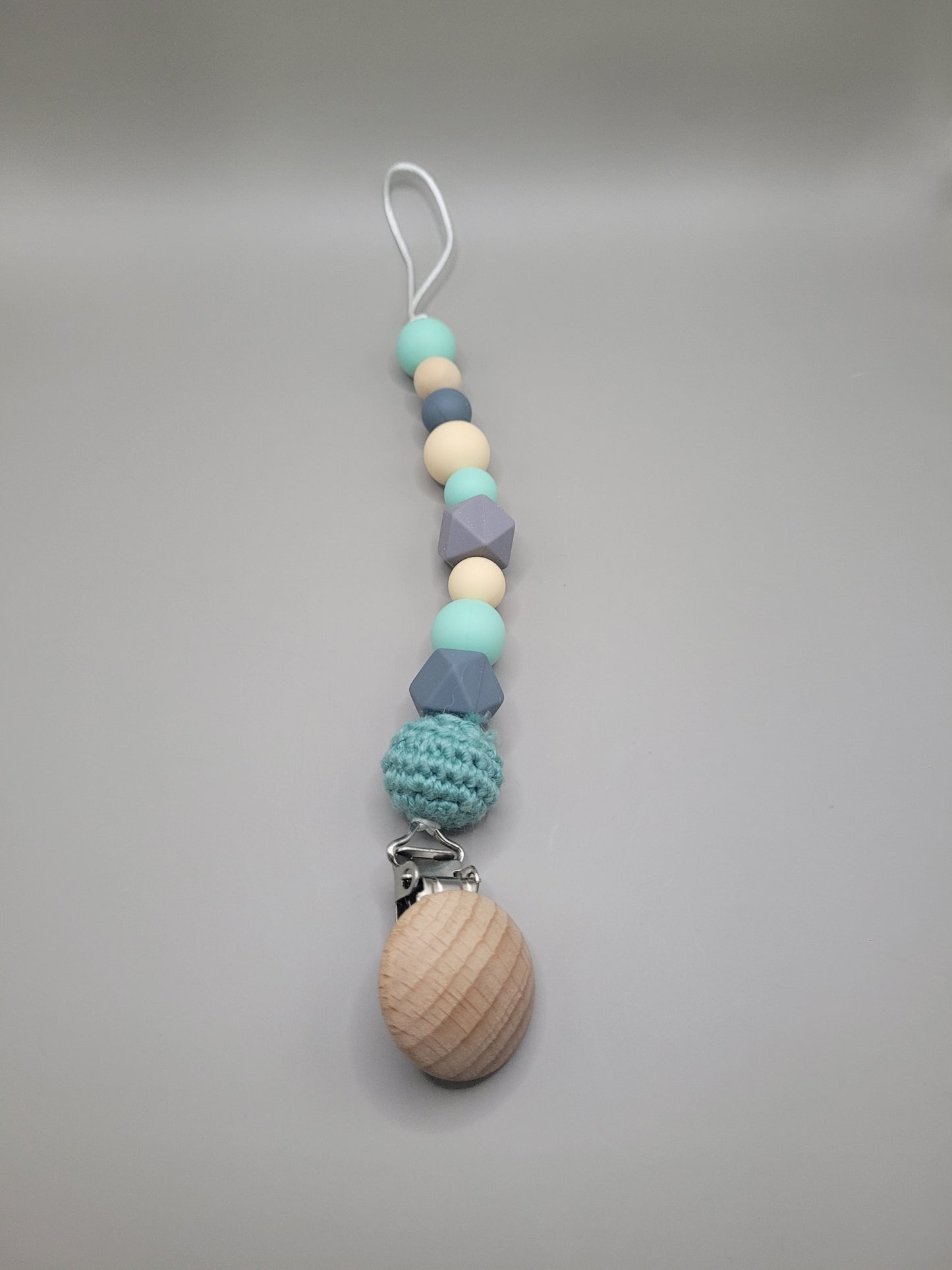 Regular 9 Inch Pacifier Clip